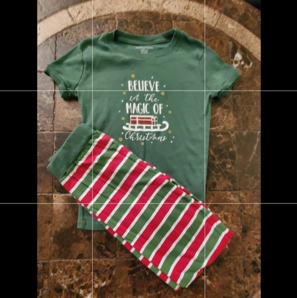 Sleepy heads Believe in the Magic of Christmas Green Red Pajama Set 10 - Picture 2 of 6